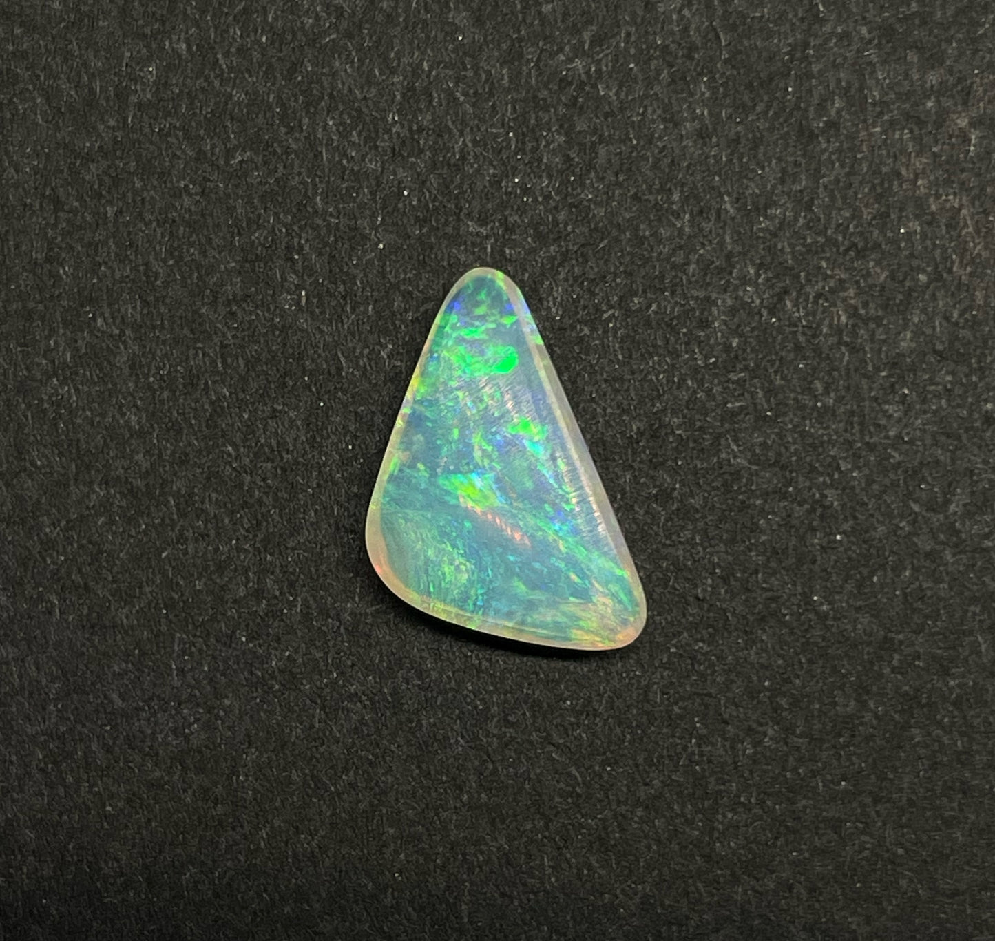 1.5ct Coober Pedy Crystal Opal