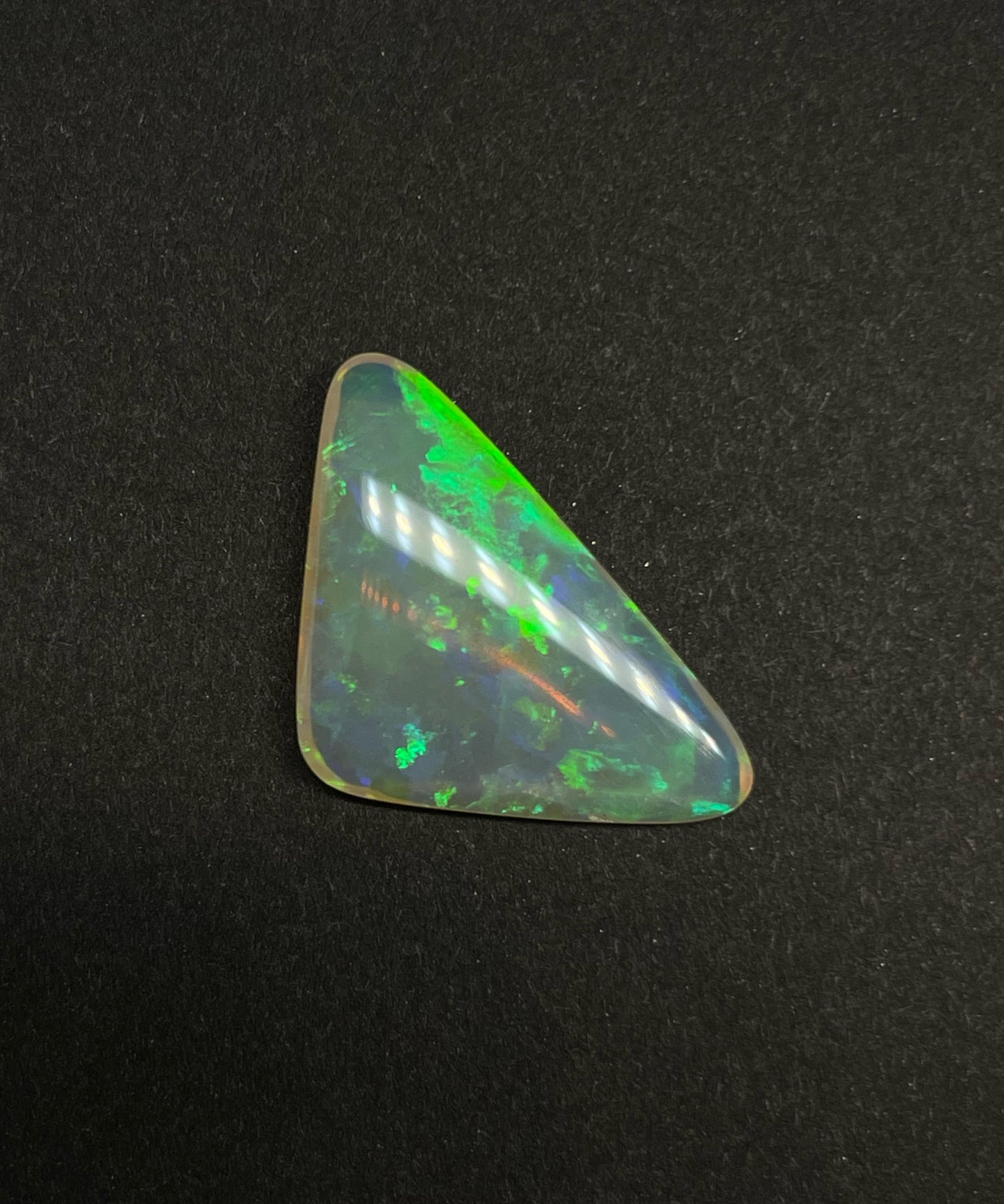 7.7ct Coober Pedy Crystal Opal