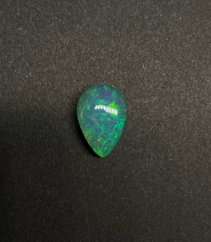 4.8ct Lightning Ridge Black Crystal Opal