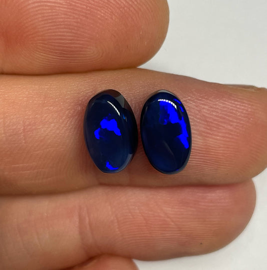 5.4ct Lightning Ridge Pair