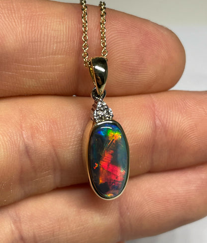 Crimson Flash Pendant - 14k