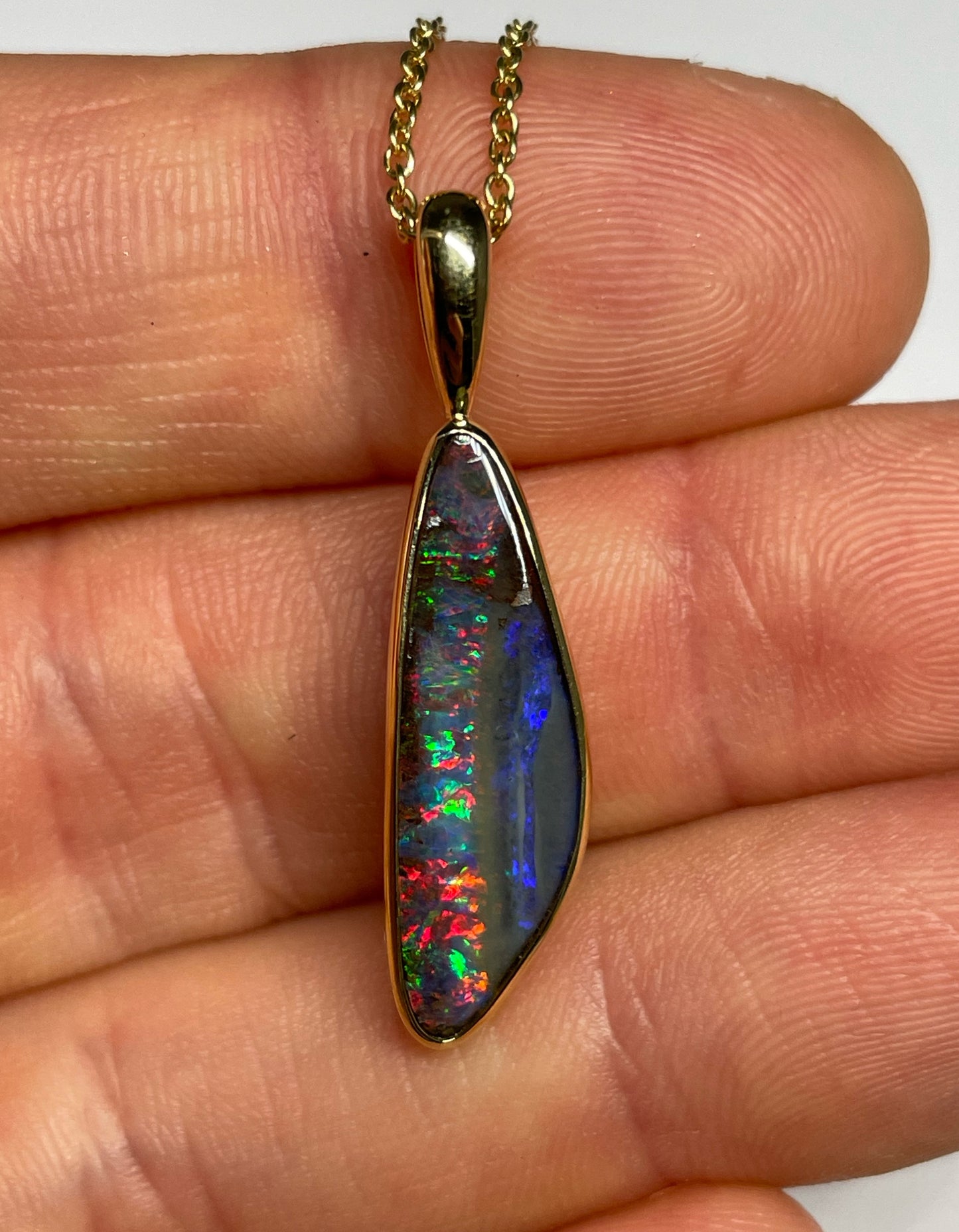 Celestial Drop Pendant - 9k