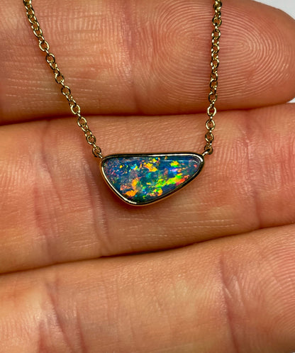 Lorikeet Flame Necklace - 9k