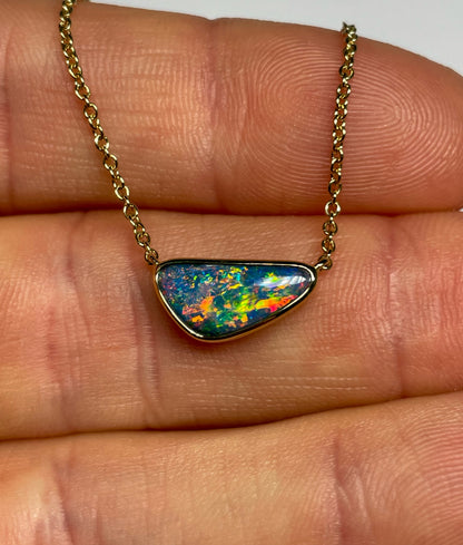 Lorikeet Flame Necklace - 9k