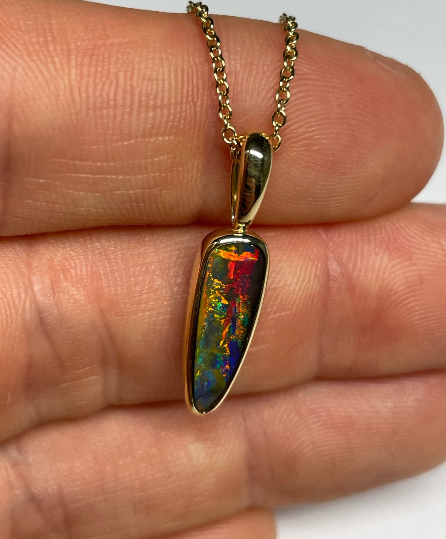 Molten Earth Pendant - 9k