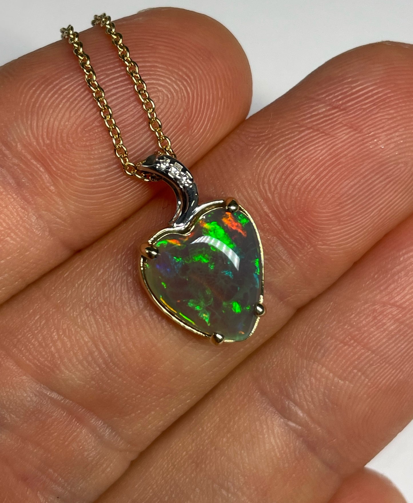 Aurora Heart Pendant - 14k