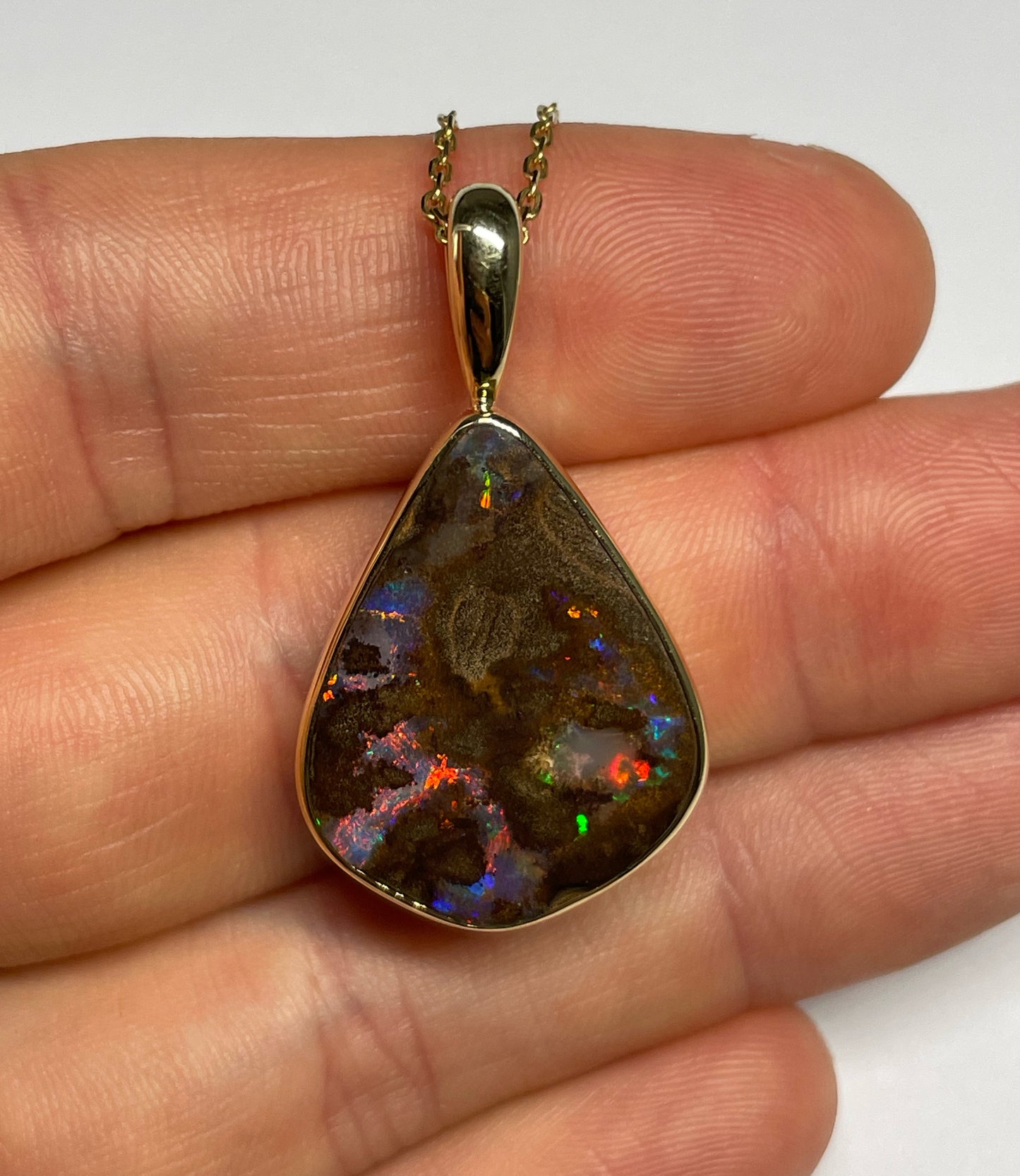 Outback Ember Pendant - 9k