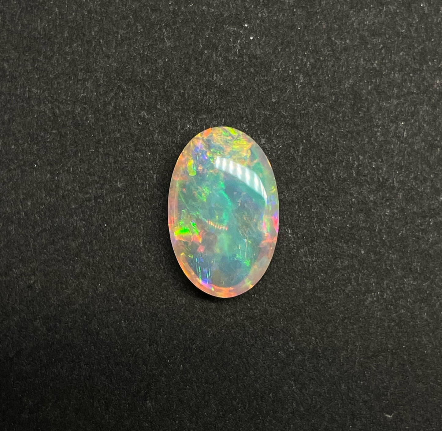 2.6ct Coober Pedy Crystal Opal