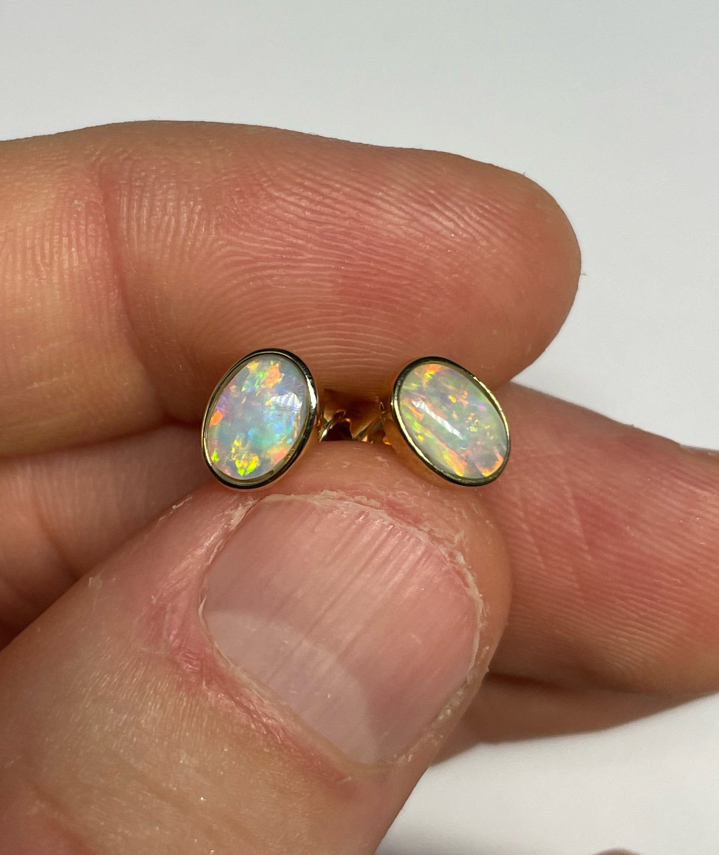 Sunny Stud Earrings - 9k