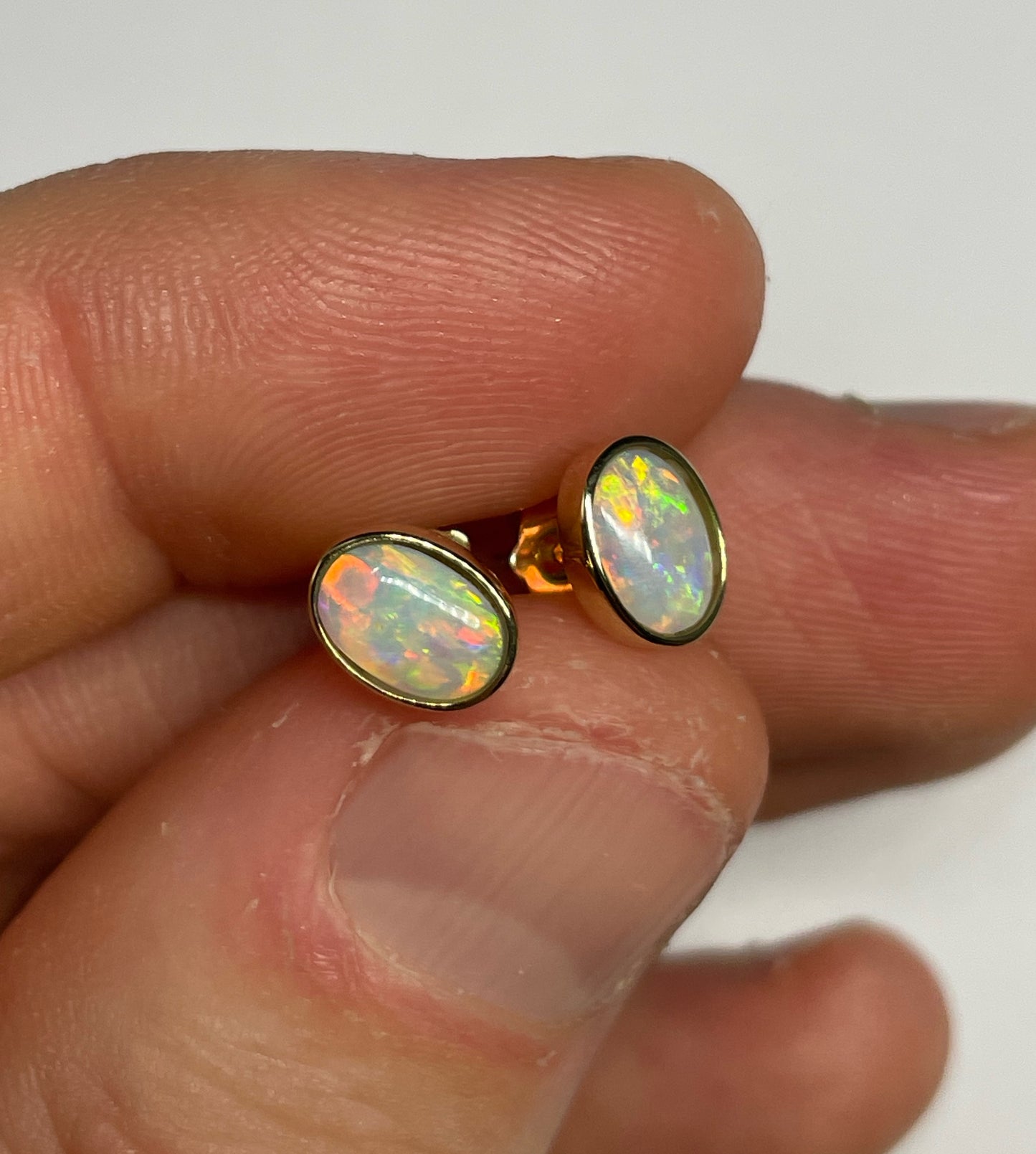 Sunny Stud Earrings - 9k