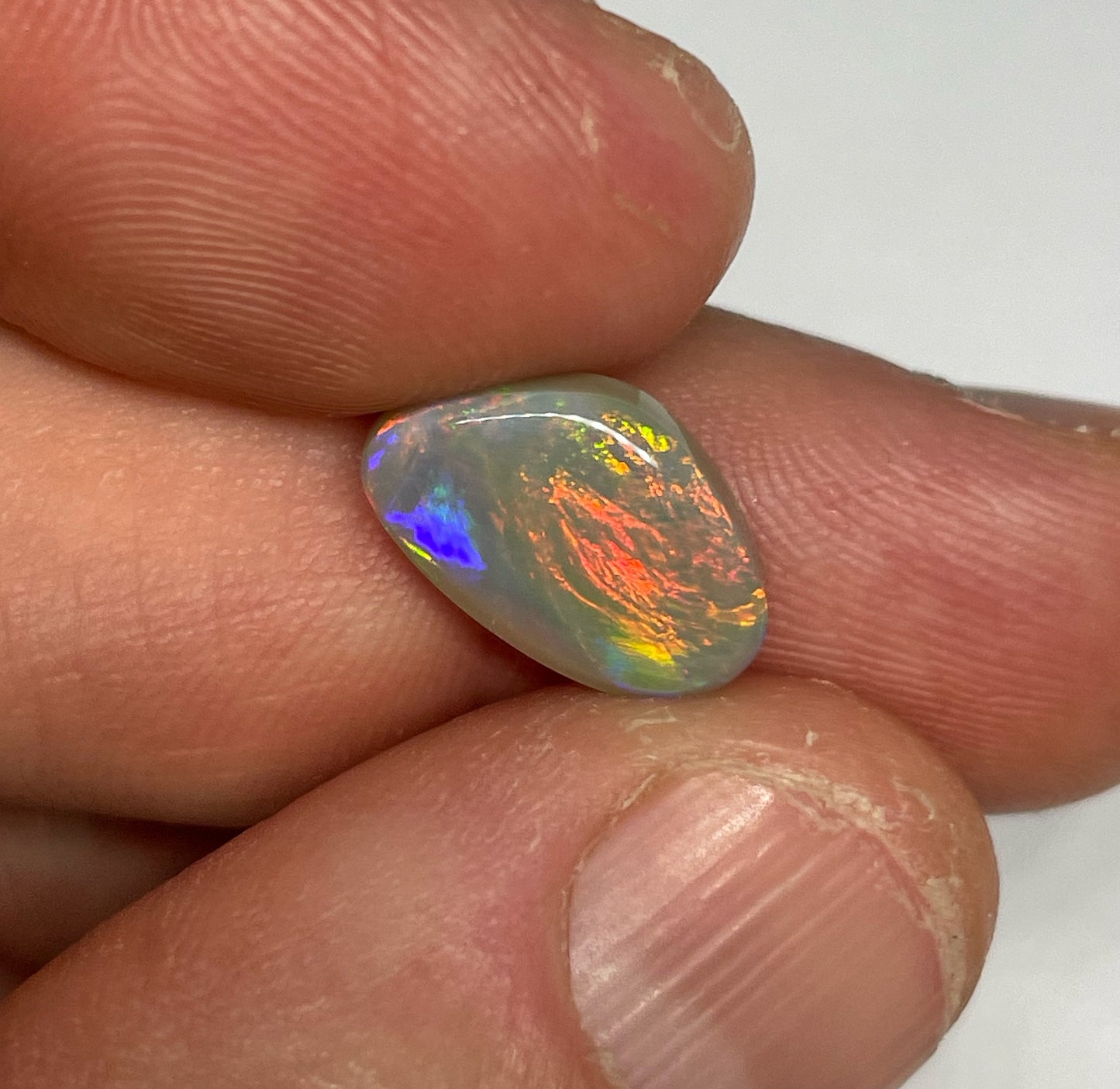 3.3ct Coober Pedy Dark Opal