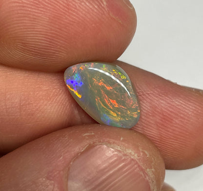 3.3ct Coober Pedy Dark Opal