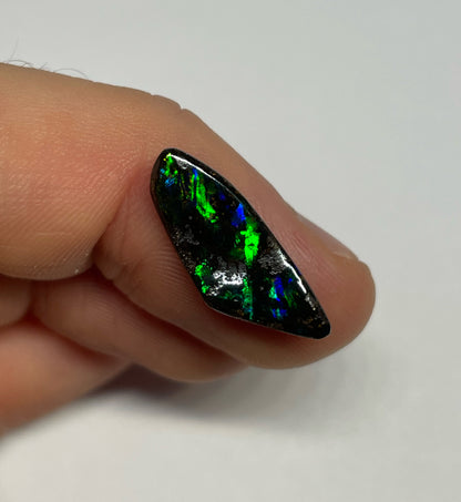 5ct Boulder Opal