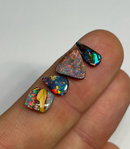 4.9ct Boulder Opal Parcel