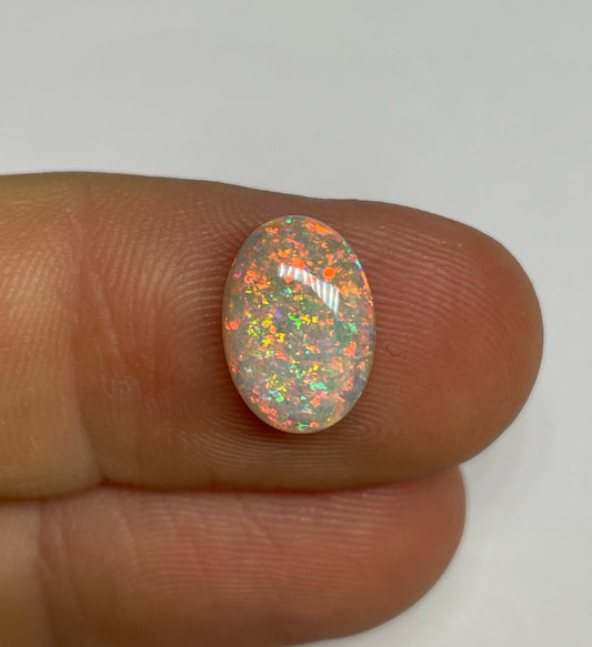 2.7ct Mintabie White Opal