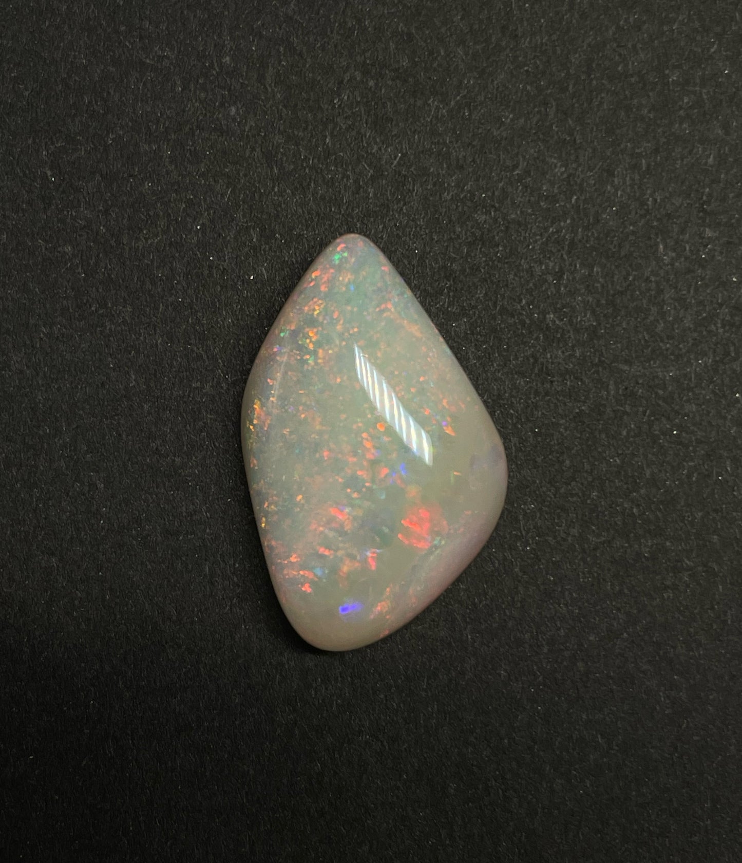 10.5ct Coober Pedy White Opal