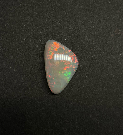 3.9ct Coober Pedy Light Opal