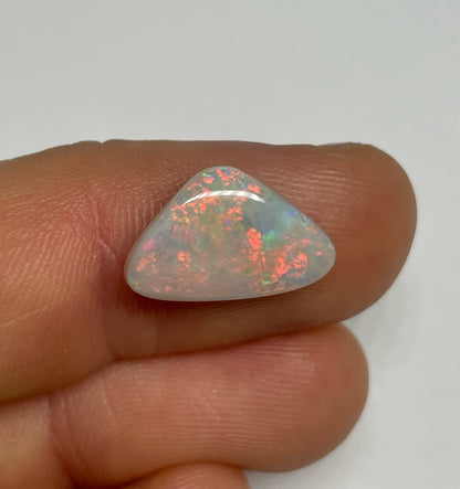 3.9ct Coober Pedy Light Opal