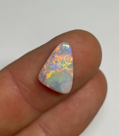 2.2ct Coober Pedy White Opal
