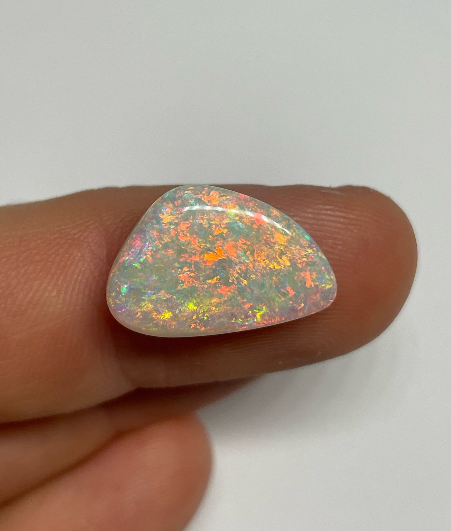 6.3ct Coober Pedy White Opal