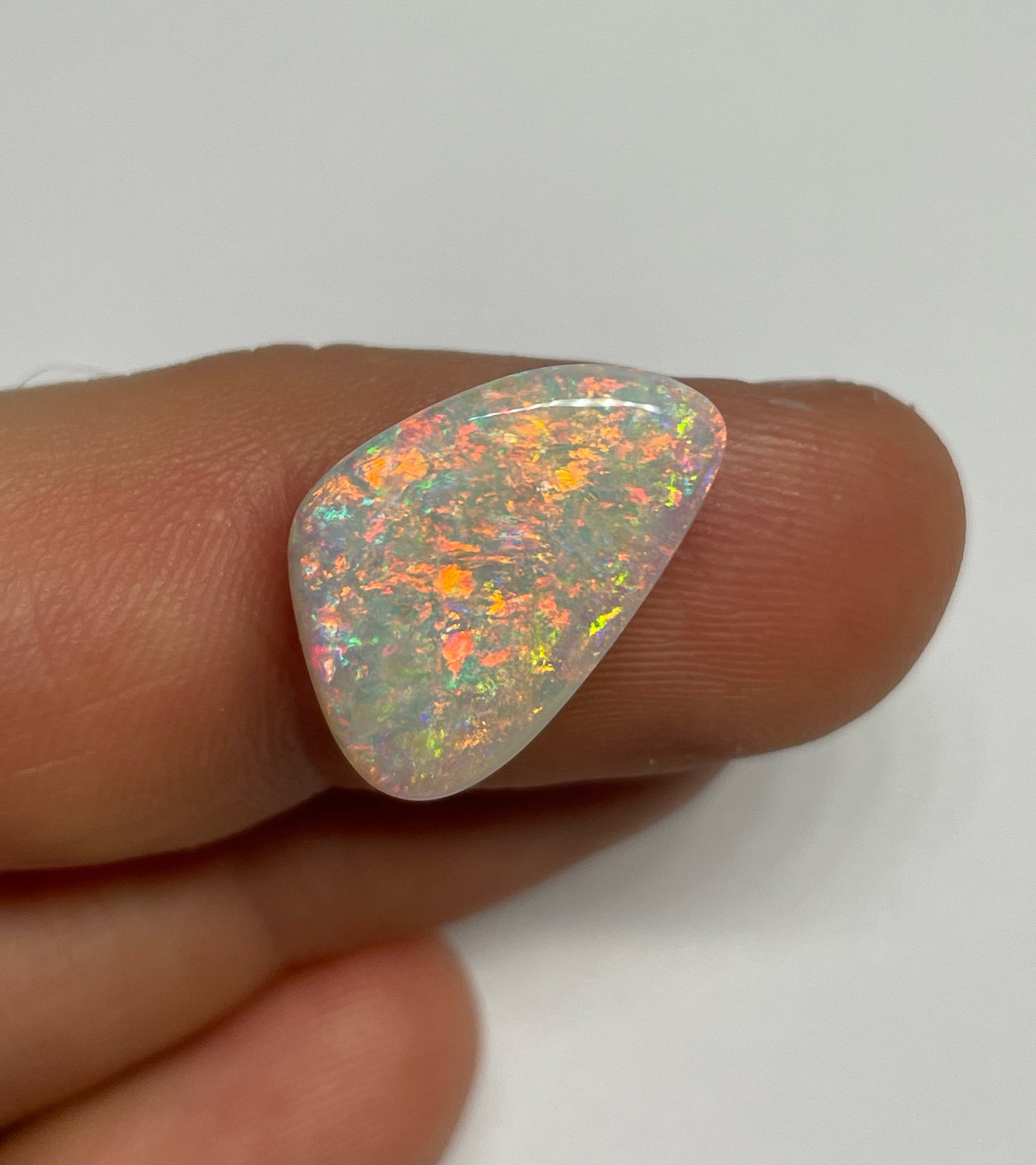 6.3ct Coober Pedy White Opal