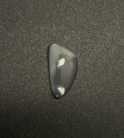 2.3ct Lightning Ridge Black Opal