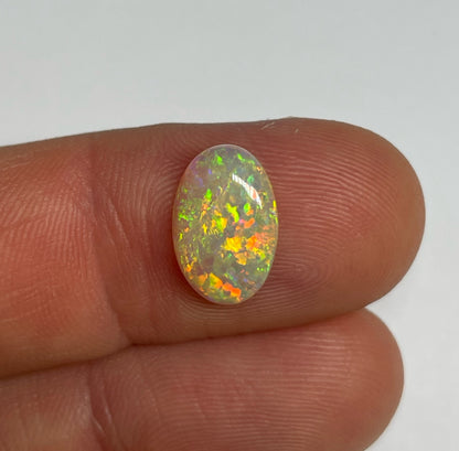 1.8ct Lightning Ridge Crystal Opal