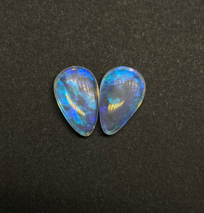 4.9ct Andamooka Pair