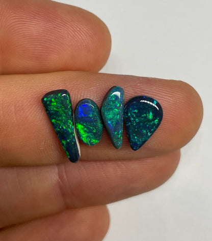 4.5ct Lightning Ridge Parcel