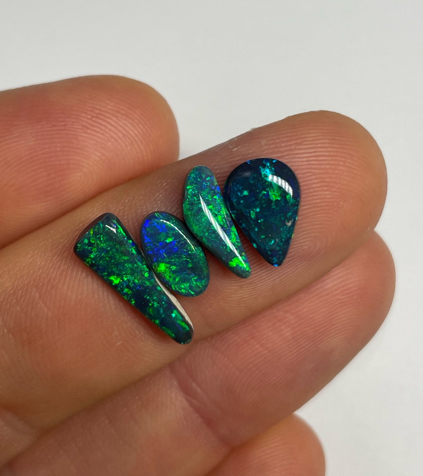 4.5ct Lightning Ridge Parcel