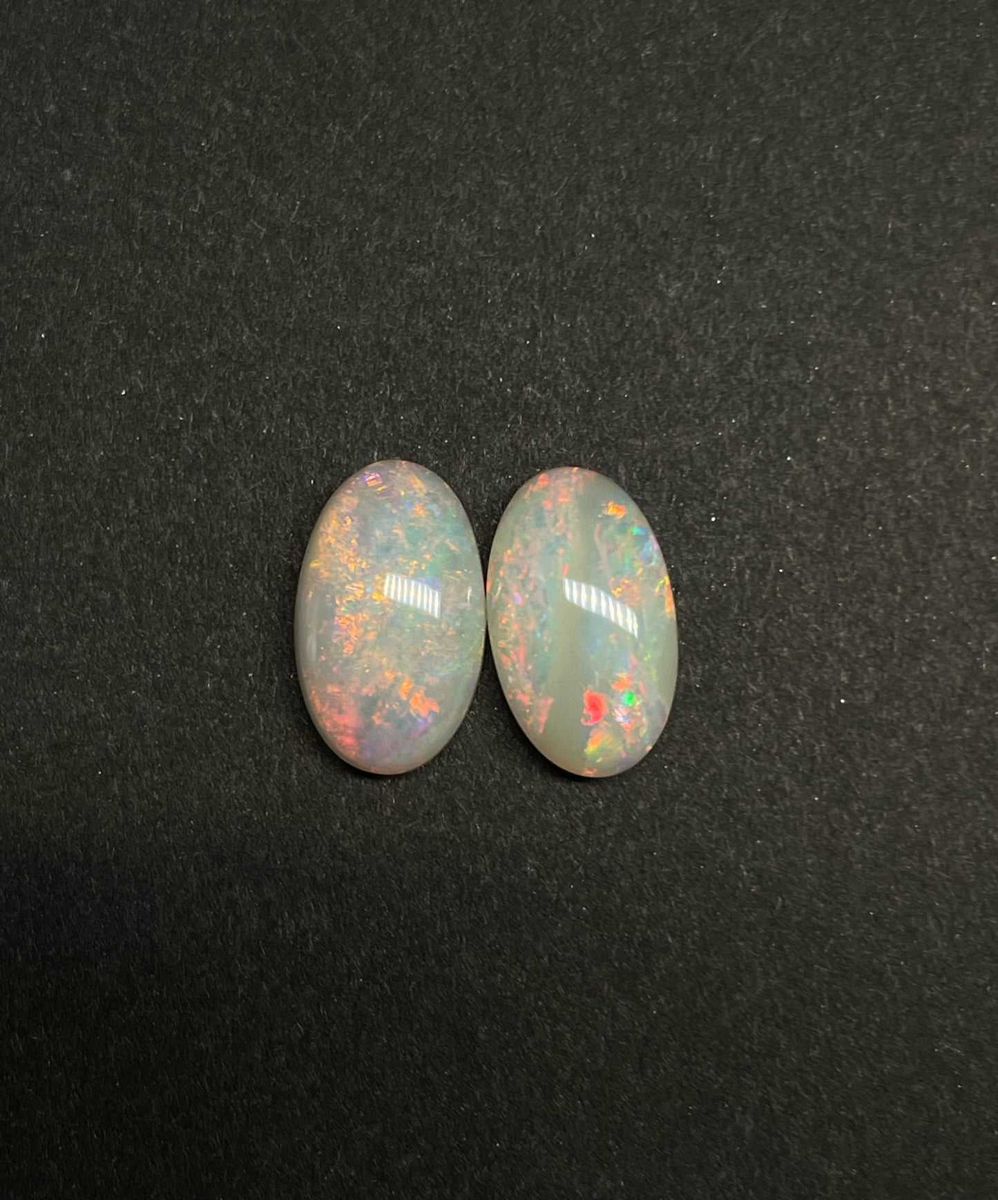 5.5ct Andamooka Pair