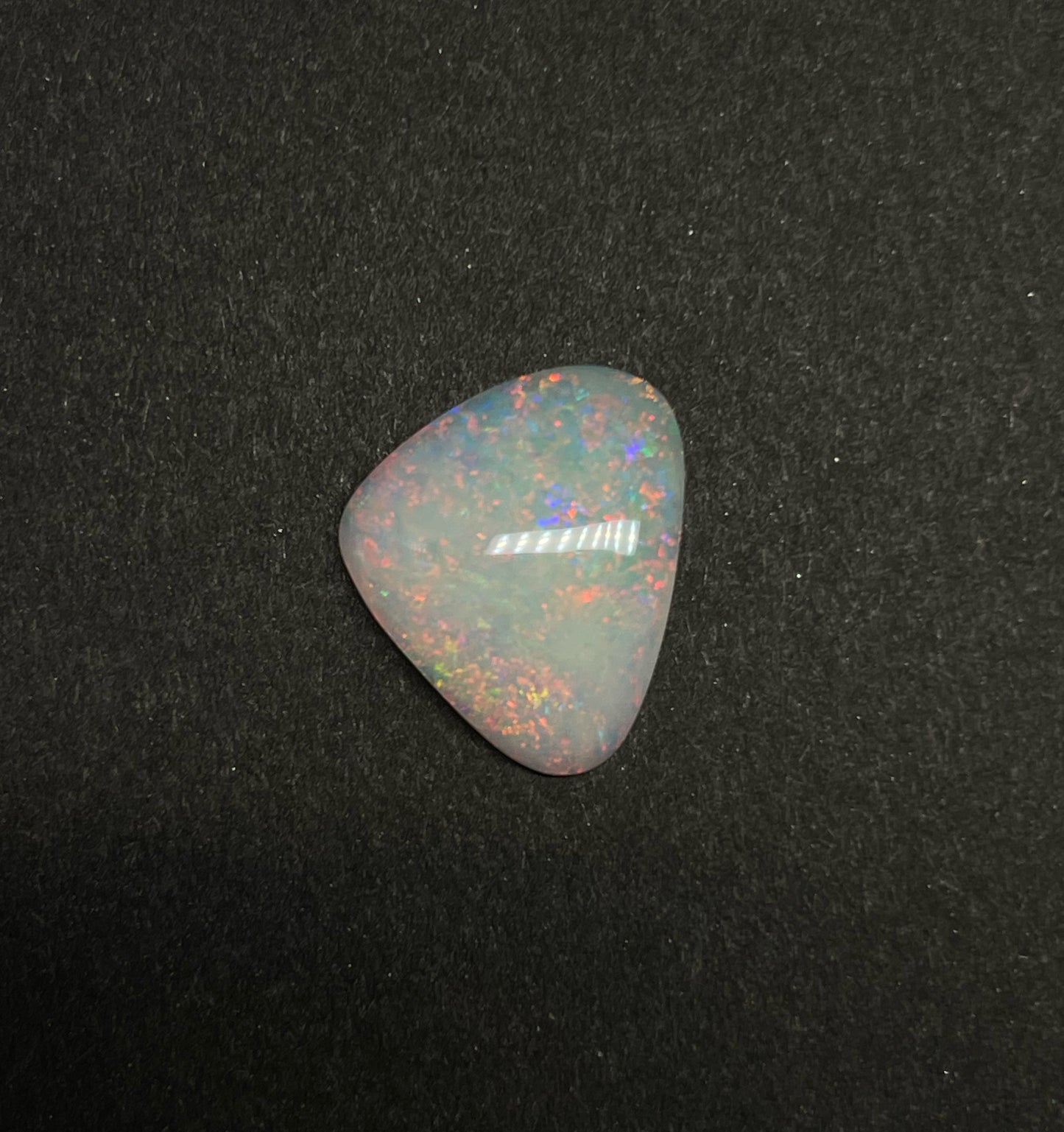 2.6ct Coober Pedy White Opal
