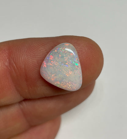 2.6ct Coober Pedy White Opal