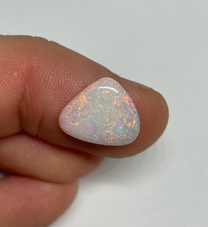 2.6ct Coober Pedy White Opal