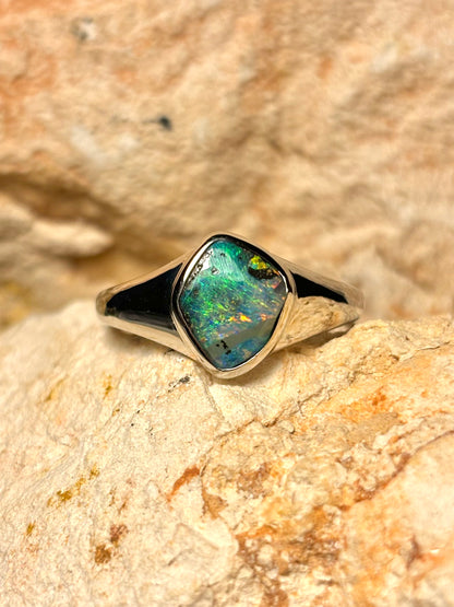 Opal bloom - sterling silver, size 9, R 1/2