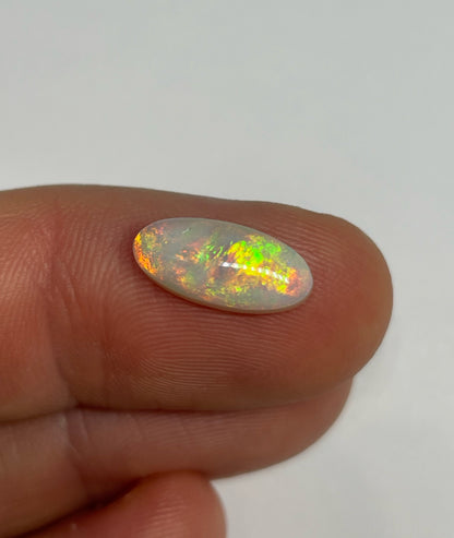 2.6ct Coober Pedy Light Opal
