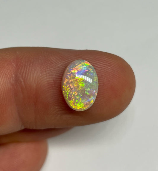 2.5ct Coober Pedy Light Opal