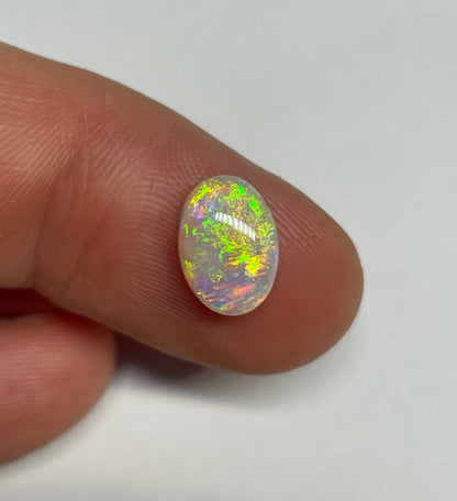 2.5ct Coober Pedy Light Opal