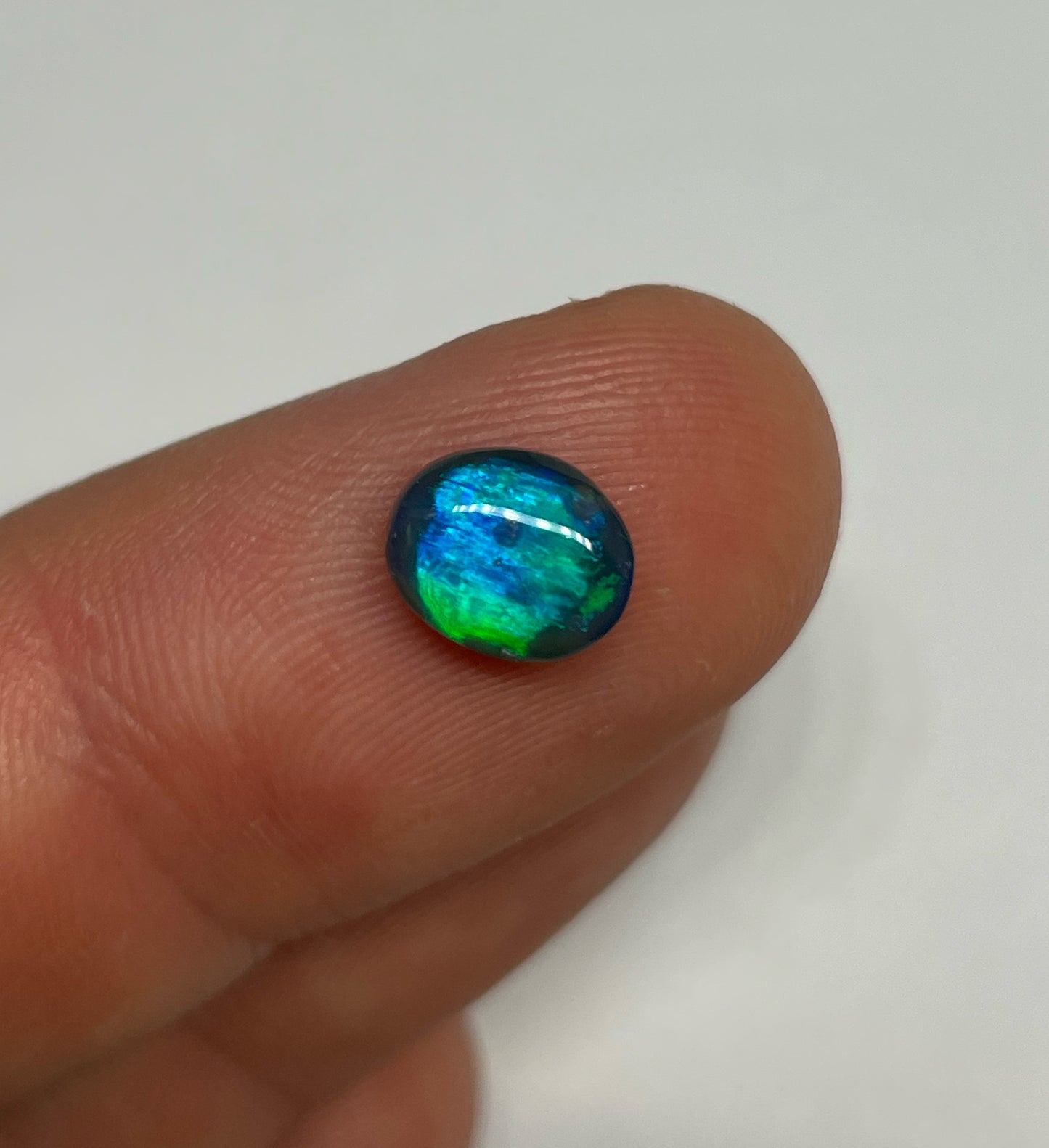 1.6ct Lightning Ridge Black Opal