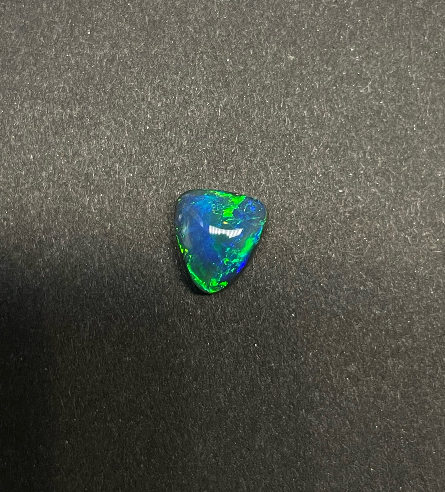 1.9ct Lightning Ridge Black Opal