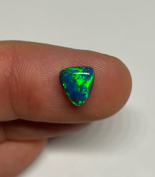 1.9ct Lightning Ridge Black Opal