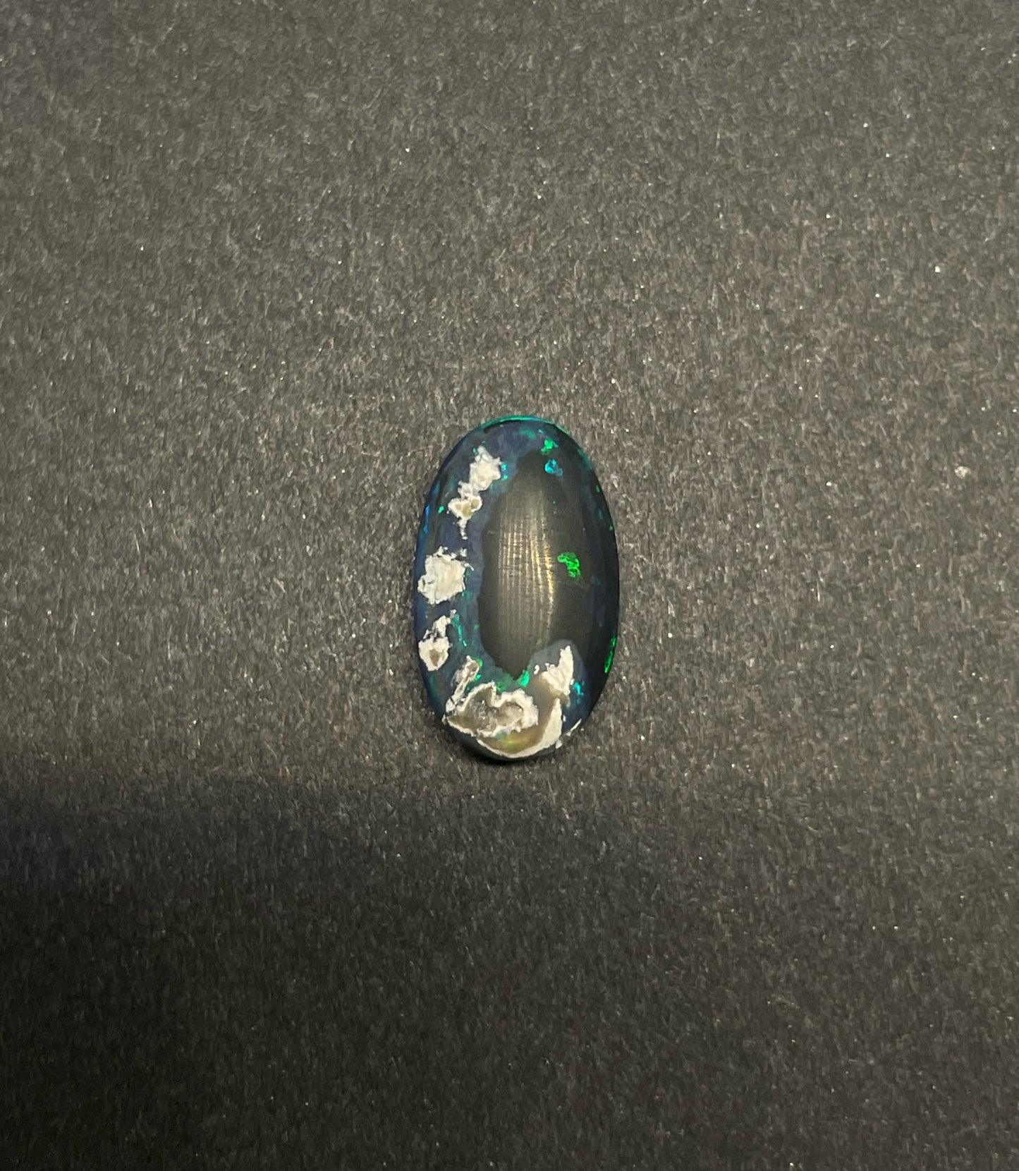 3.2ct Lightning Ridge Black Opal