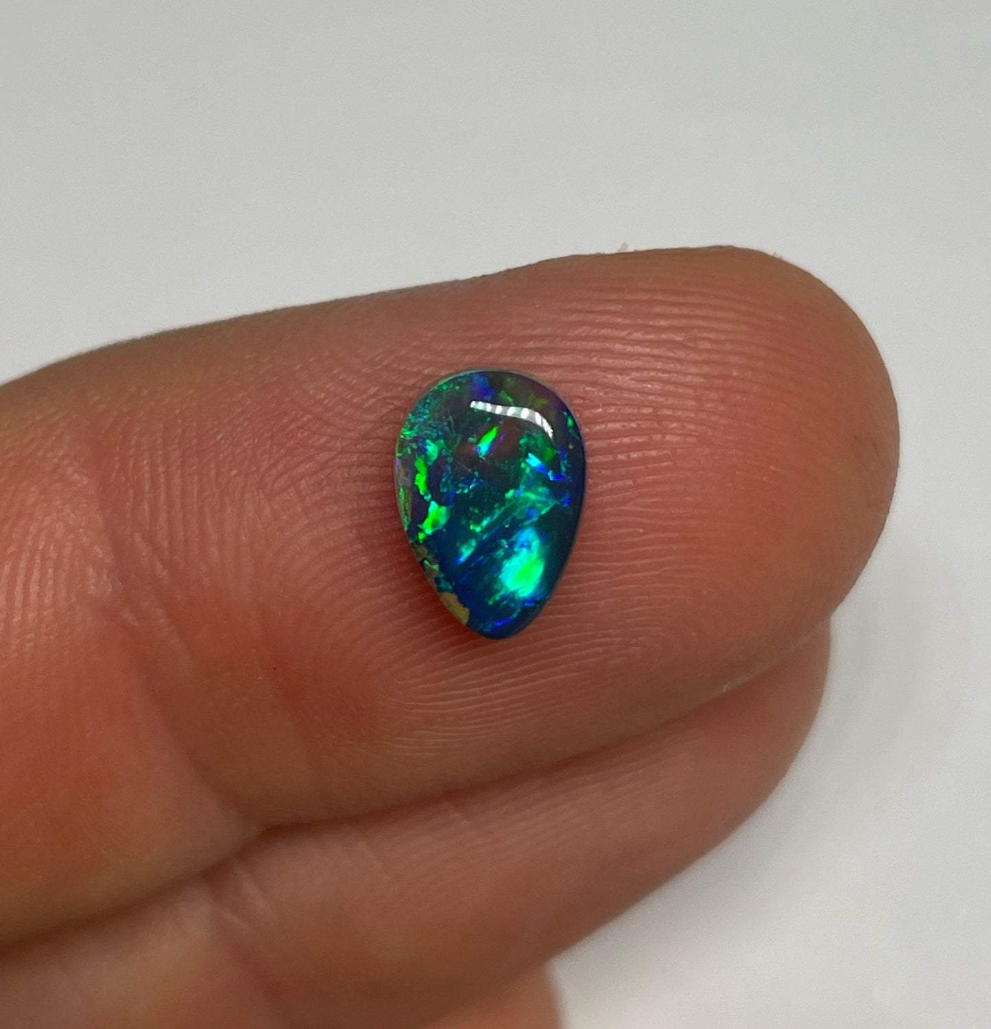 1.6ct Lightning Ridge Black Opal