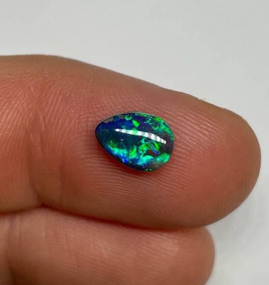 1.6ct Lightning Ridge Black Opal