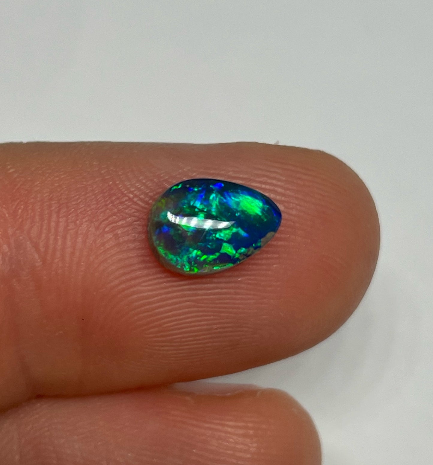 1.6ct Lightning Ridge Black Opal