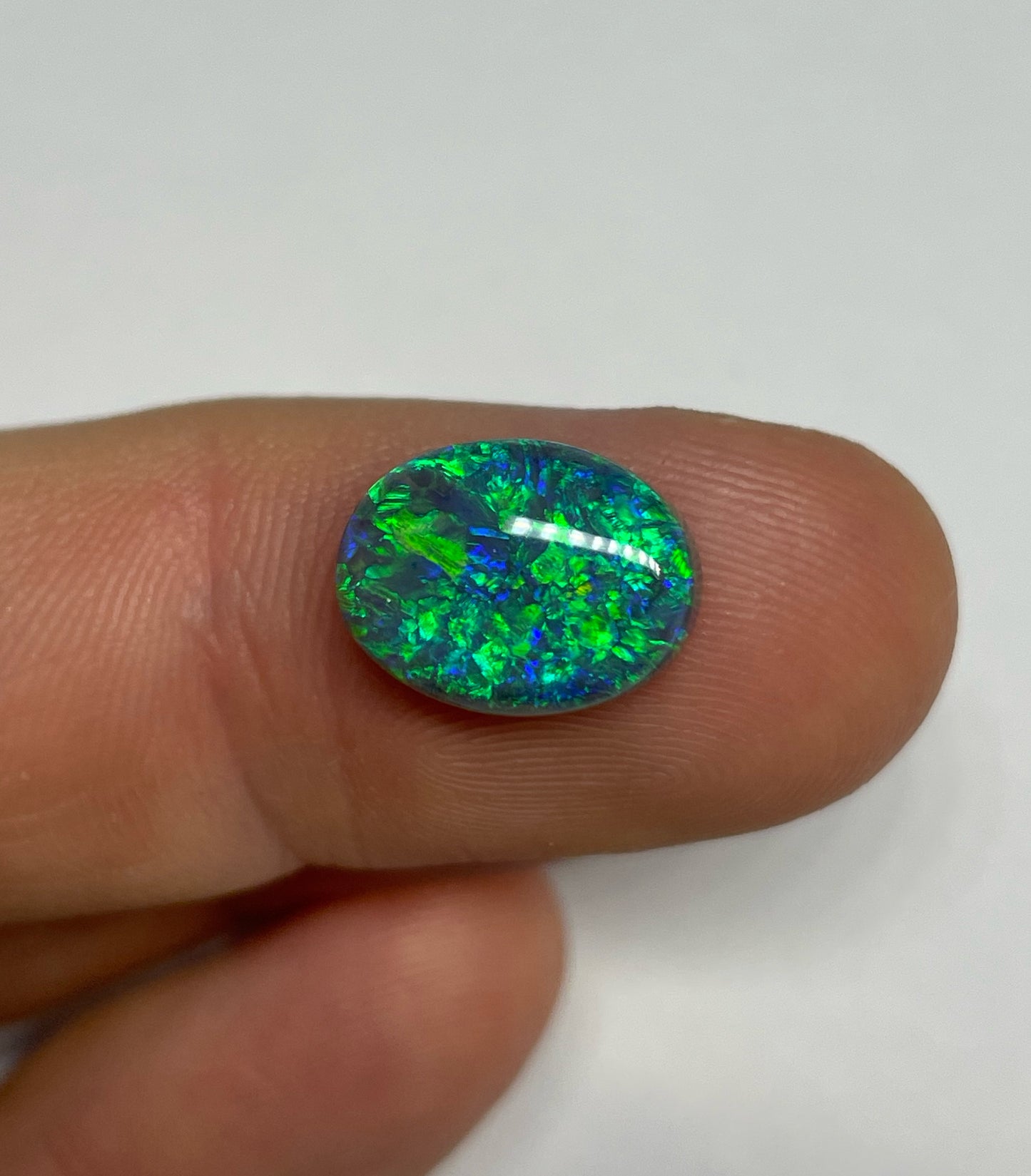 4.6ct Lightning Ridge Black Opal