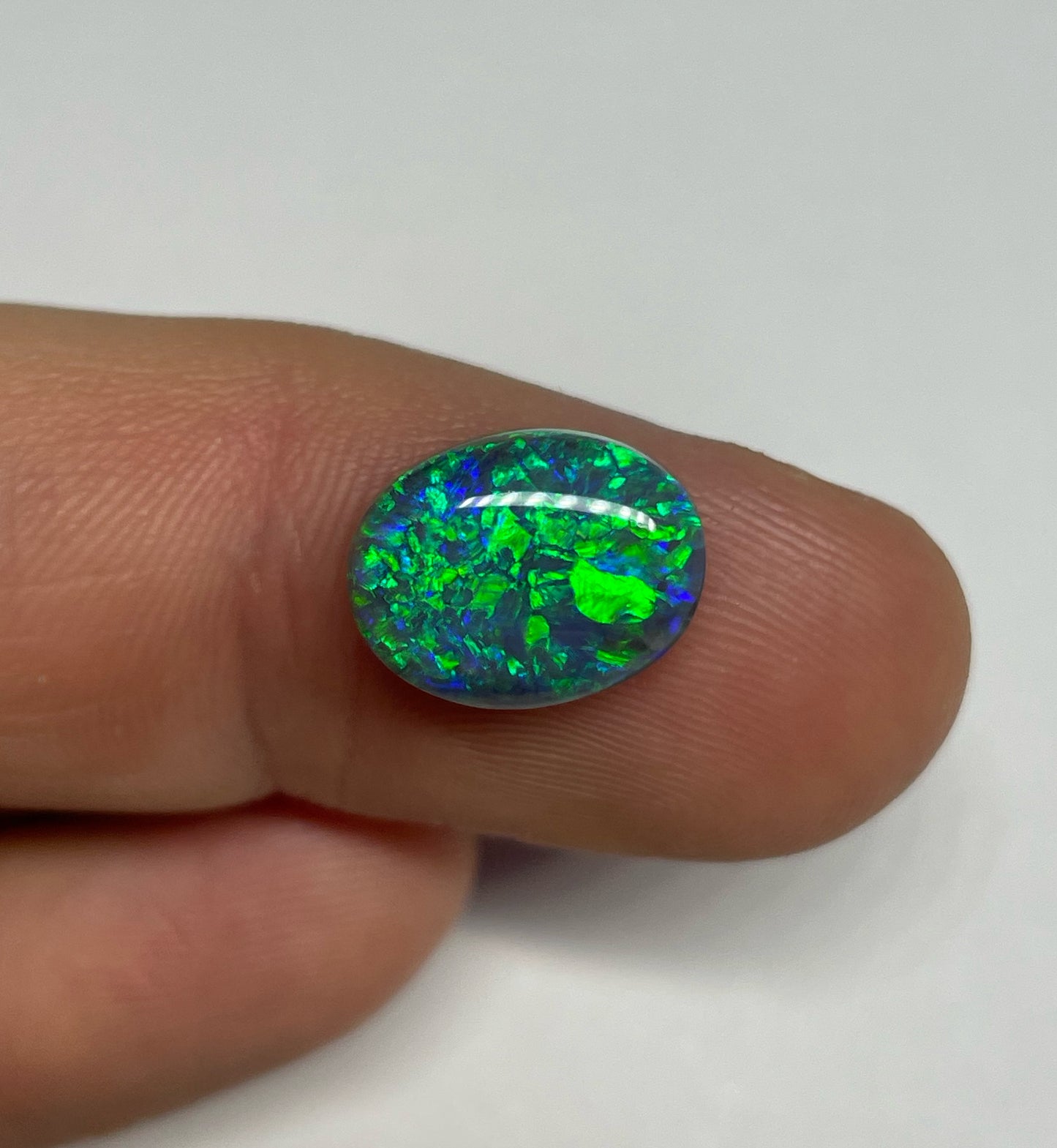 4.6ct Lightning Ridge Black Opal