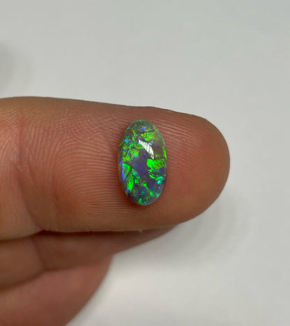 1.7ct Lightning Ridge Black Opal