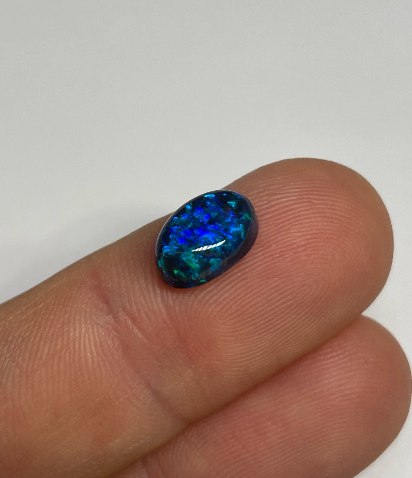 2.4ct Lightning Ridge Black Opal