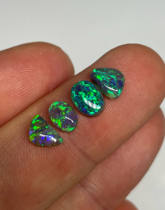 3.5ct Lightning Ridge Parcel